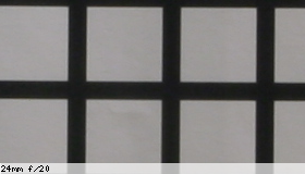 Center image, f/20